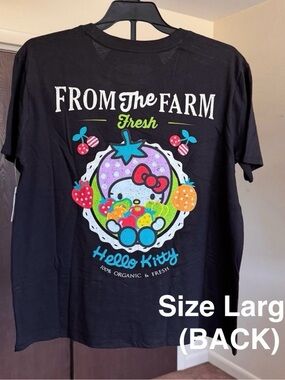 Hello Kitty Women's Graphic Tee with Short Sleeves
